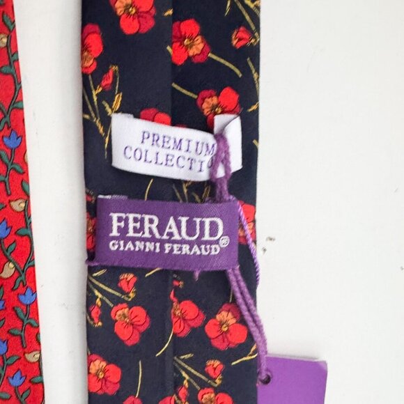 Liberty Fabric Set of 2 floral Silk Ties - Picture 9 of 10
